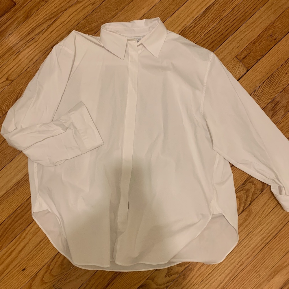 Zara Button-Down Collared Shirt